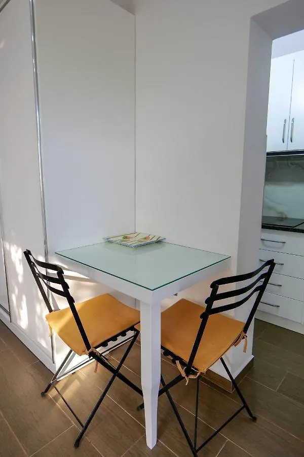 Villa Ani Borsh Apartment