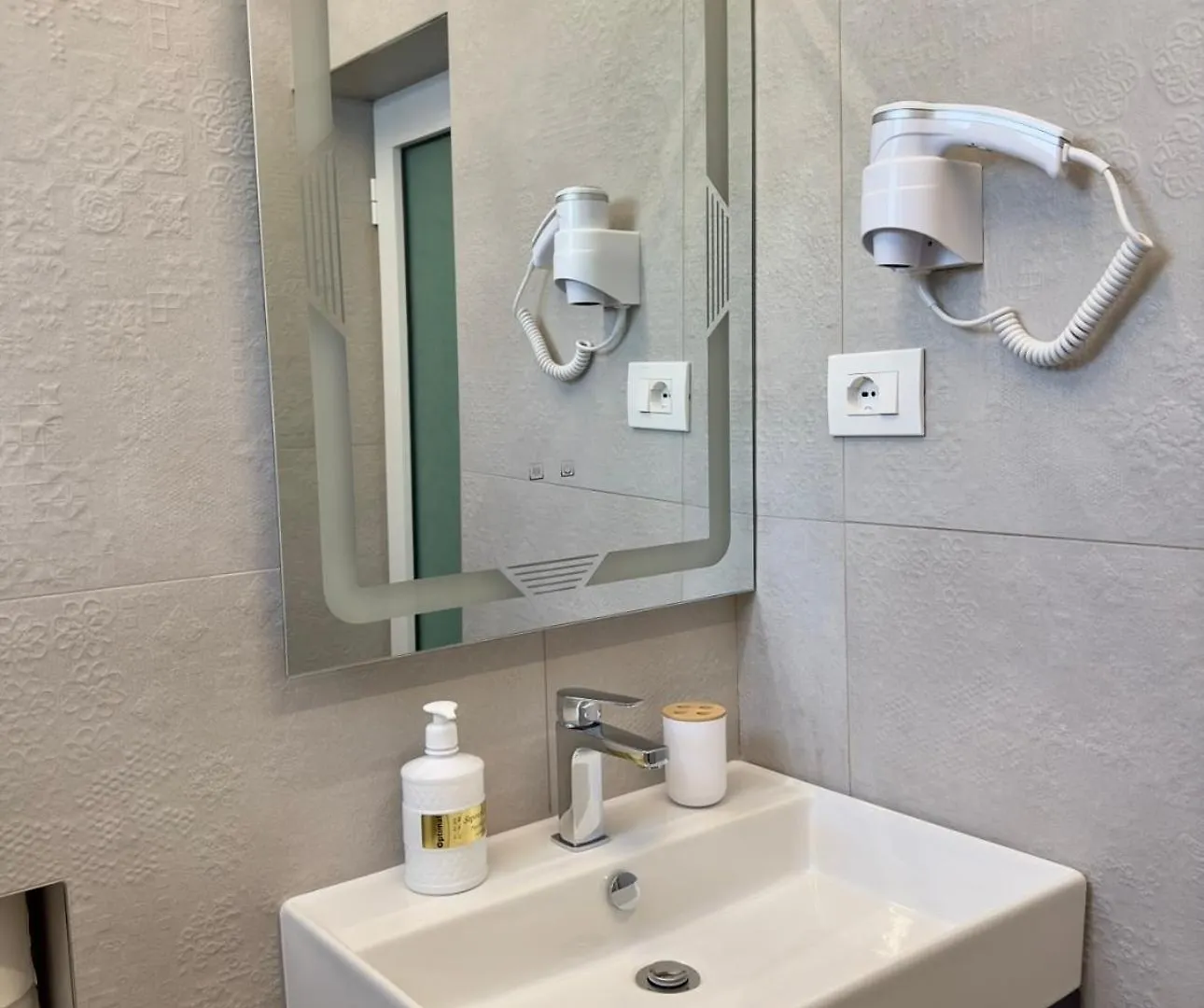 Villa Ani Borsh Apartment